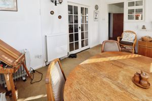 COLCHESTER ROAD- click for photo gallery